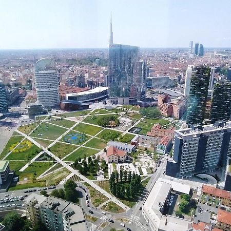 King'S House Bosco Verticale Unicredit Tower Gaeaulenti Milano Dış mekan fotoğraf